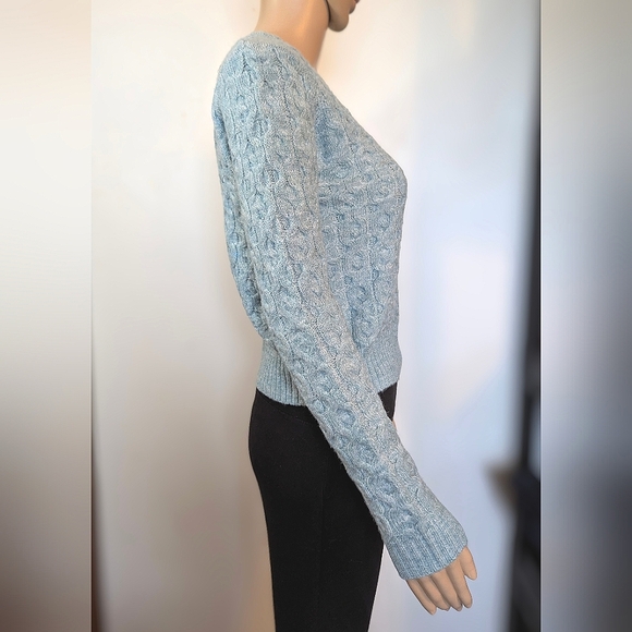 Woman's Knit Sweater - Picture 3 of 11